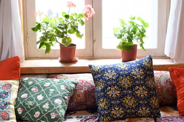Coussin sur mesure : le choix par excellence pour personnaliser votre décoration